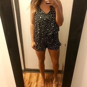 MAKE AN OFFER! NWT Black & White Flowy Romper
